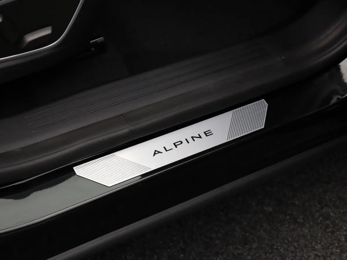 E-Tech full hybrid 200pk esprit Alpine | Vijf jaar garantie | Stoel- en stuurwielverwarming | Elek. bedienbare achterklep |