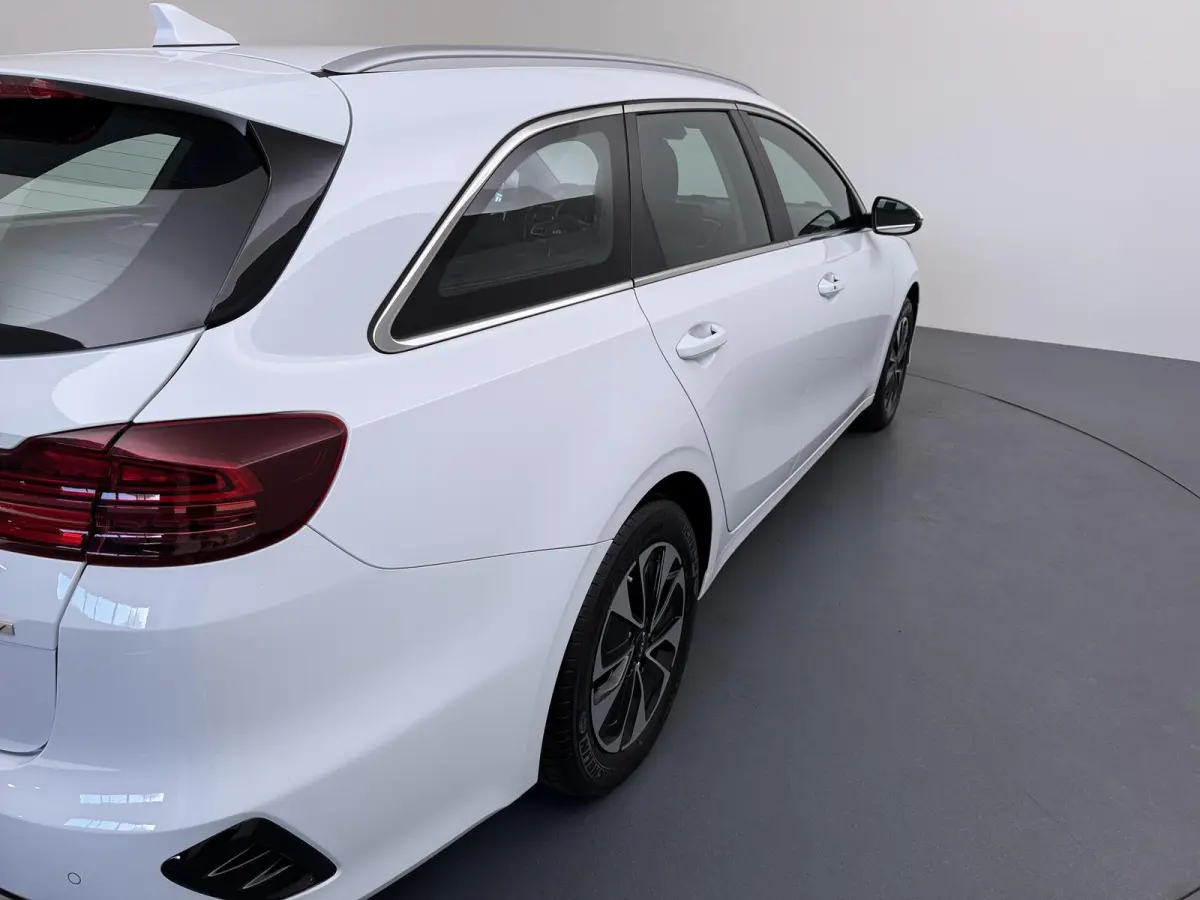 1.6 GDI PHEV Vision | Trekhaak | Navigatie |