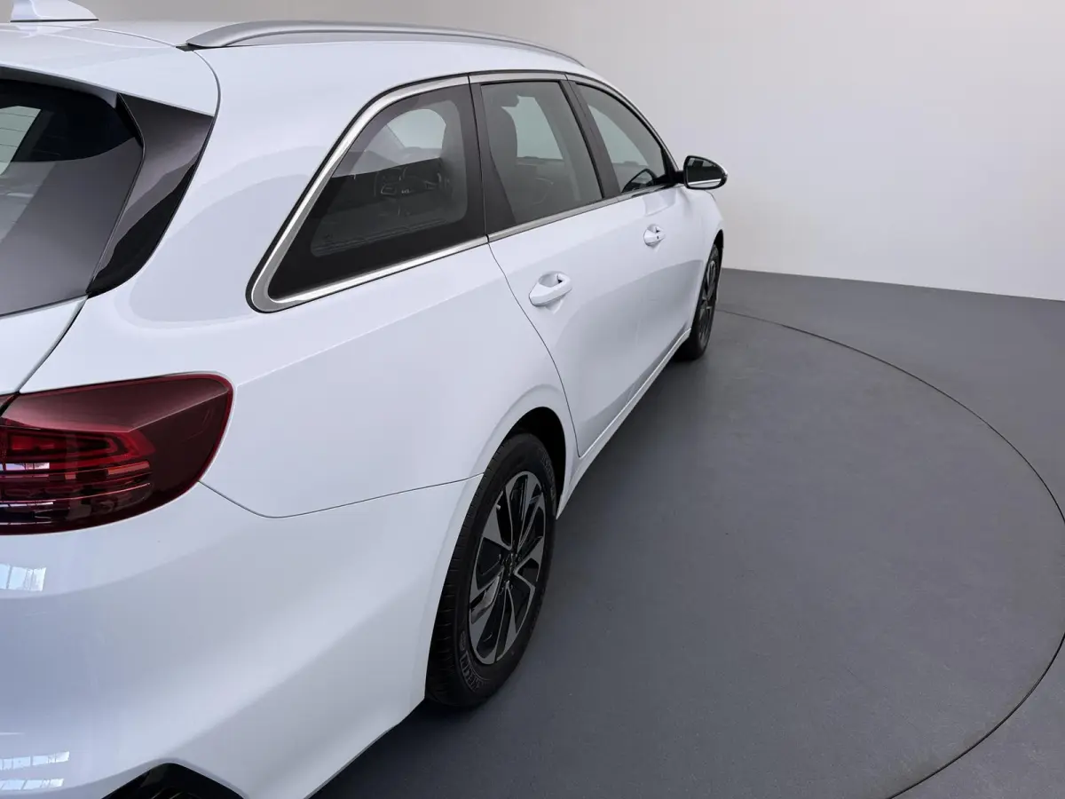 1.6 GDI PHEV Vision | Trekhaak | Navigatie |