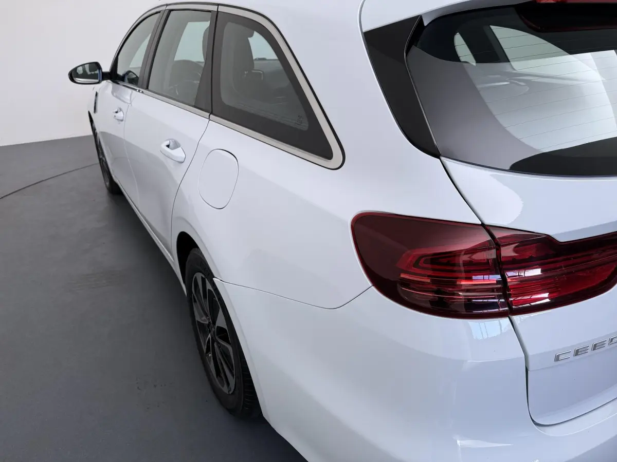 1.6 GDI PHEV Vision | Trekhaak | Navigatie |