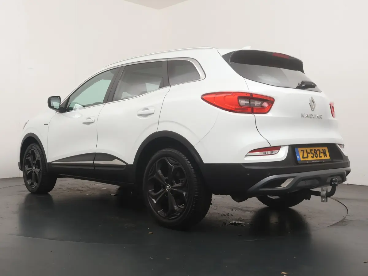Enery TCe 160 EDV Black Edition | Automaat | Trekhaak | Panoramadak |