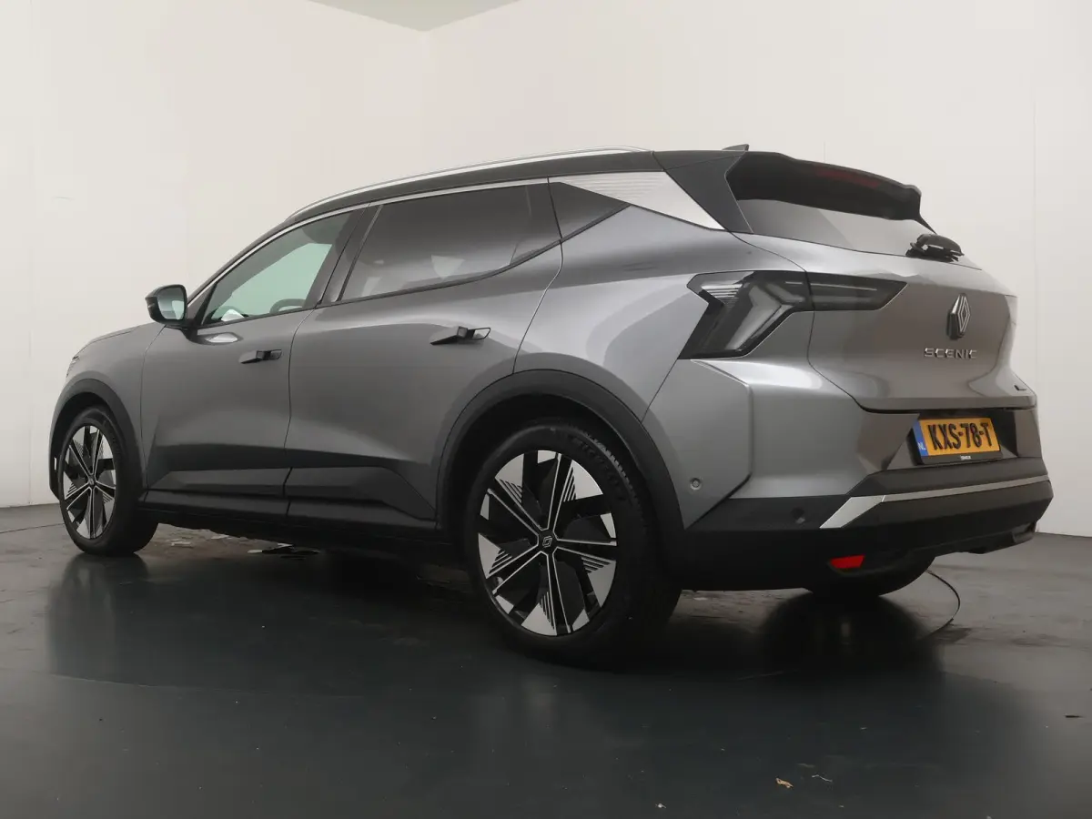 techno 220 pk long range | pack advanced driving assist |