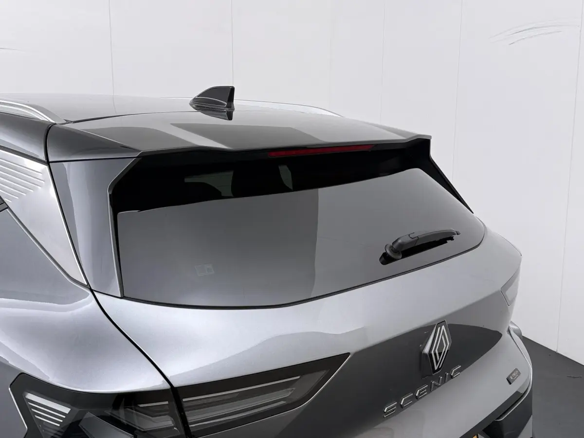 techno 220 pk long range | pack advanced driving assist |