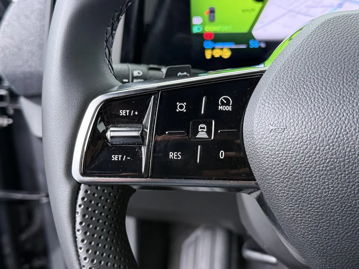 techno 220 pk long range | pack advanced driving assist |