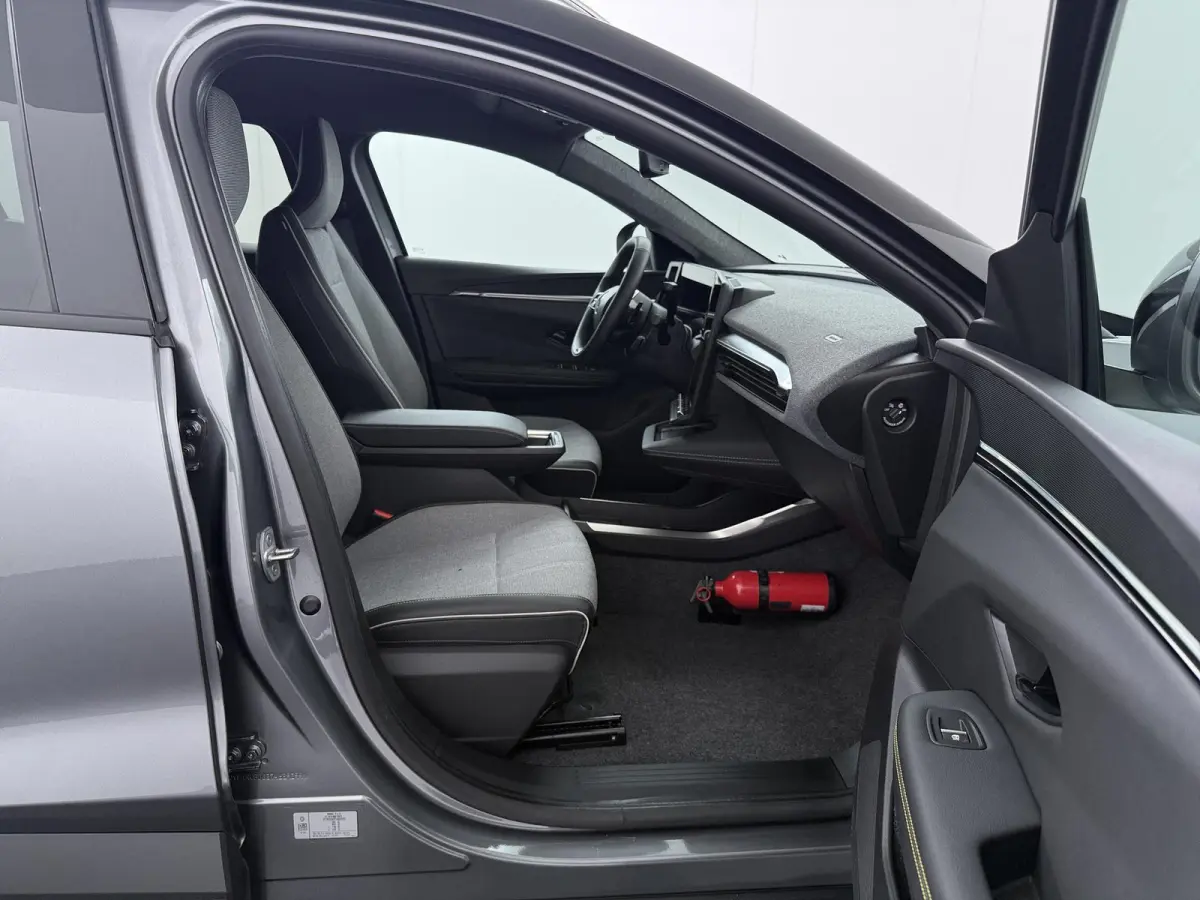 techno 220 pk long range | pack advanced driving assist |