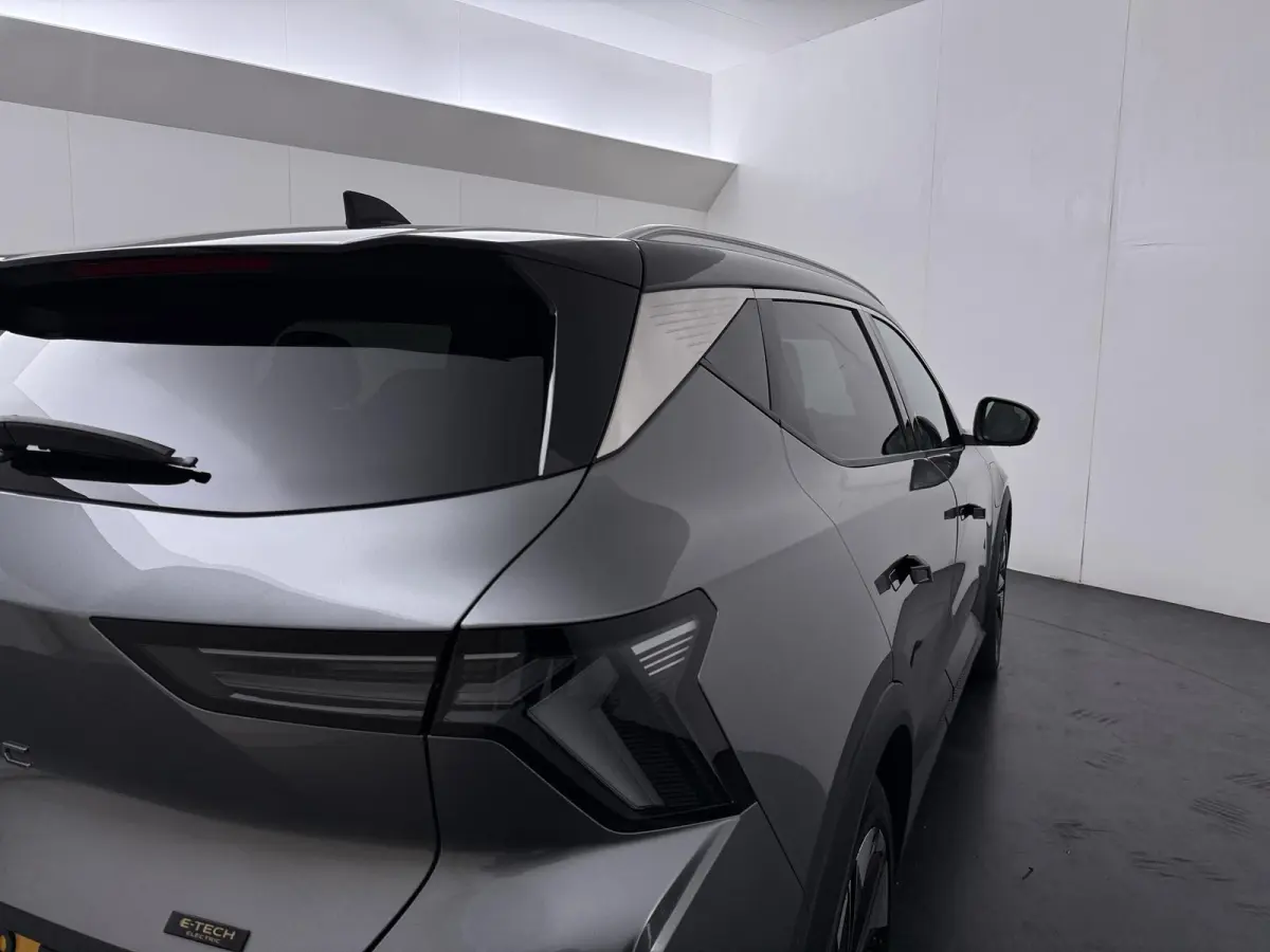 techno 220 pk long range | pack advanced driving assist |
