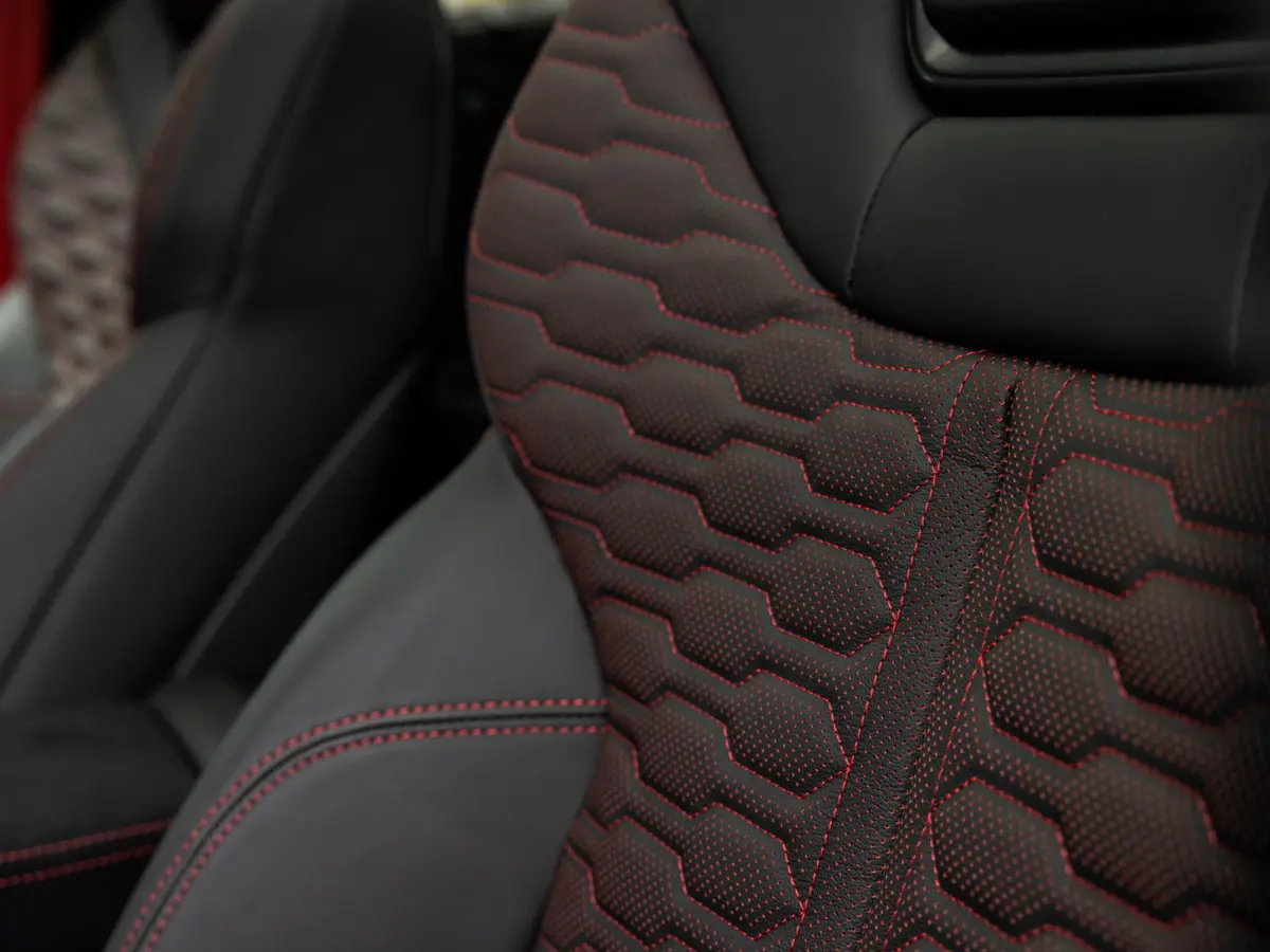 RS5 Avant RS 5 e-hybrid quattro | TREKHAAK | PANORAMADAK | BIJRIJDERSCHERM | MASSAGE | STOELVENTILATIE | STOELVERWARMING + ACHTER | RS SPORTSTOELEN | ALCANTARA | CARBON | HEAD UP | ADAPTIEVE