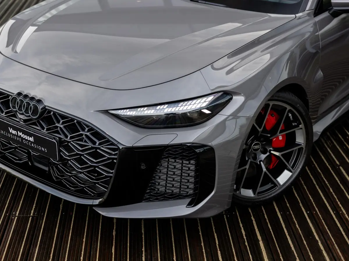 RS5 Avant RS 5 e-hybrid quattro | TREKHAAK | PANORAMADAK | BIJRIJDERSCHERM | MASSAGE | STOELVENTILATIE | STOELVERWARMING + ACHTER | RS SPORTSTOELEN | ALCANTARA | CARBON | HEAD UP | ADAPTIEVE