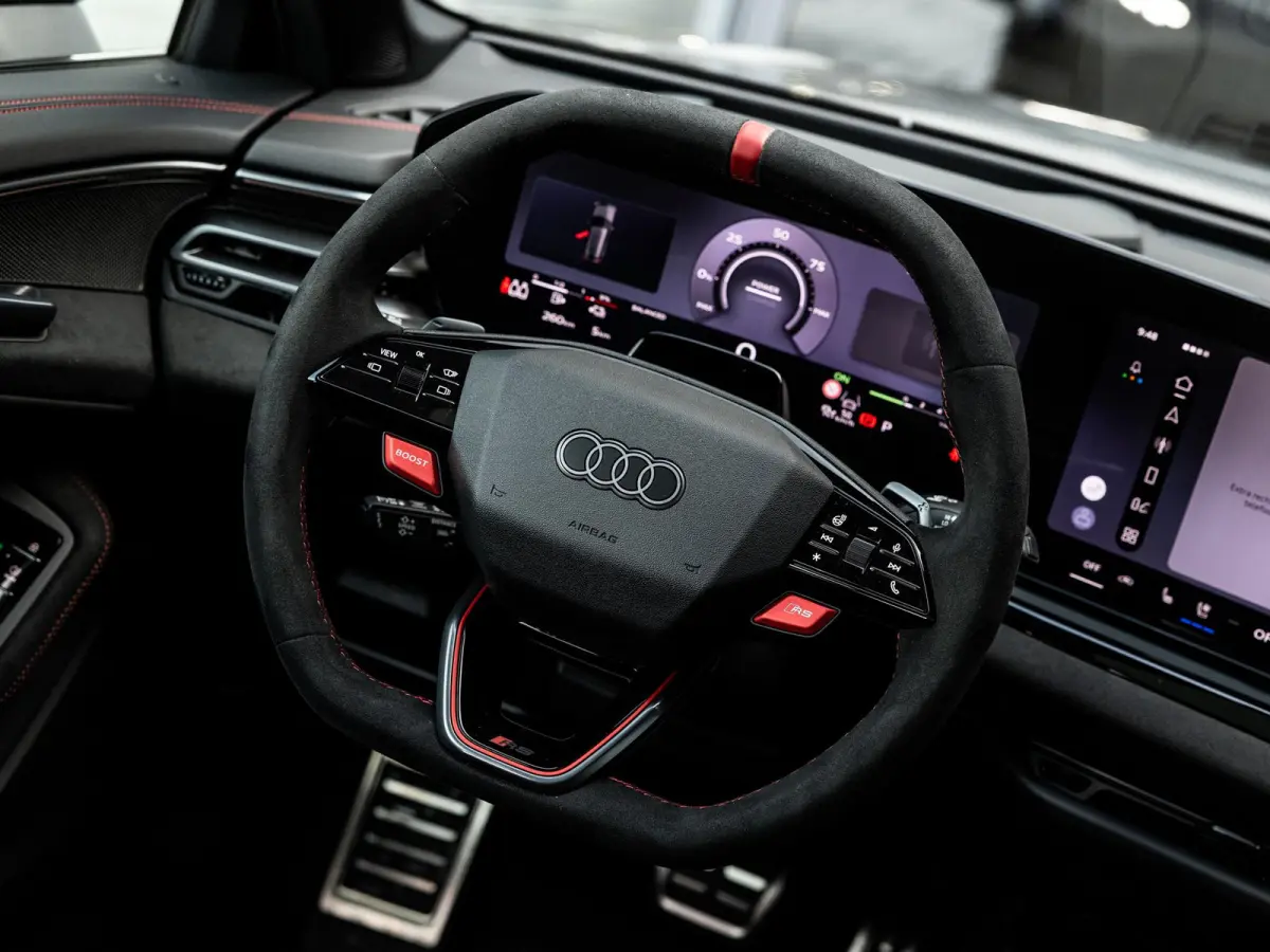 RS5 Avant RS 5 e-hybrid quattro | TREKHAAK | PANORAMADAK | BIJRIJDERSCHERM | MASSAGE | STOELVENTILATIE | STOELVERWARMING + ACHTER | RS SPORTSTOELEN | ALCANTARA | CARBON | HEAD UP | ADAPTIEVE