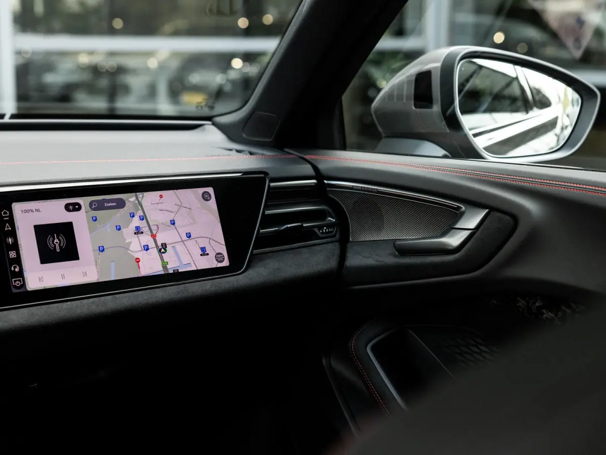 RS5 Avant RS 5 e-hybrid quattro | TREKHAAK | PANORAMADAK | BIJRIJDERSCHERM | MASSAGE | STOELVENTILATIE | STOELVERWARMING + ACHTER | RS SPORTSTOELEN | ALCANTARA | CARBON | HEAD UP | ADAPTIEVE