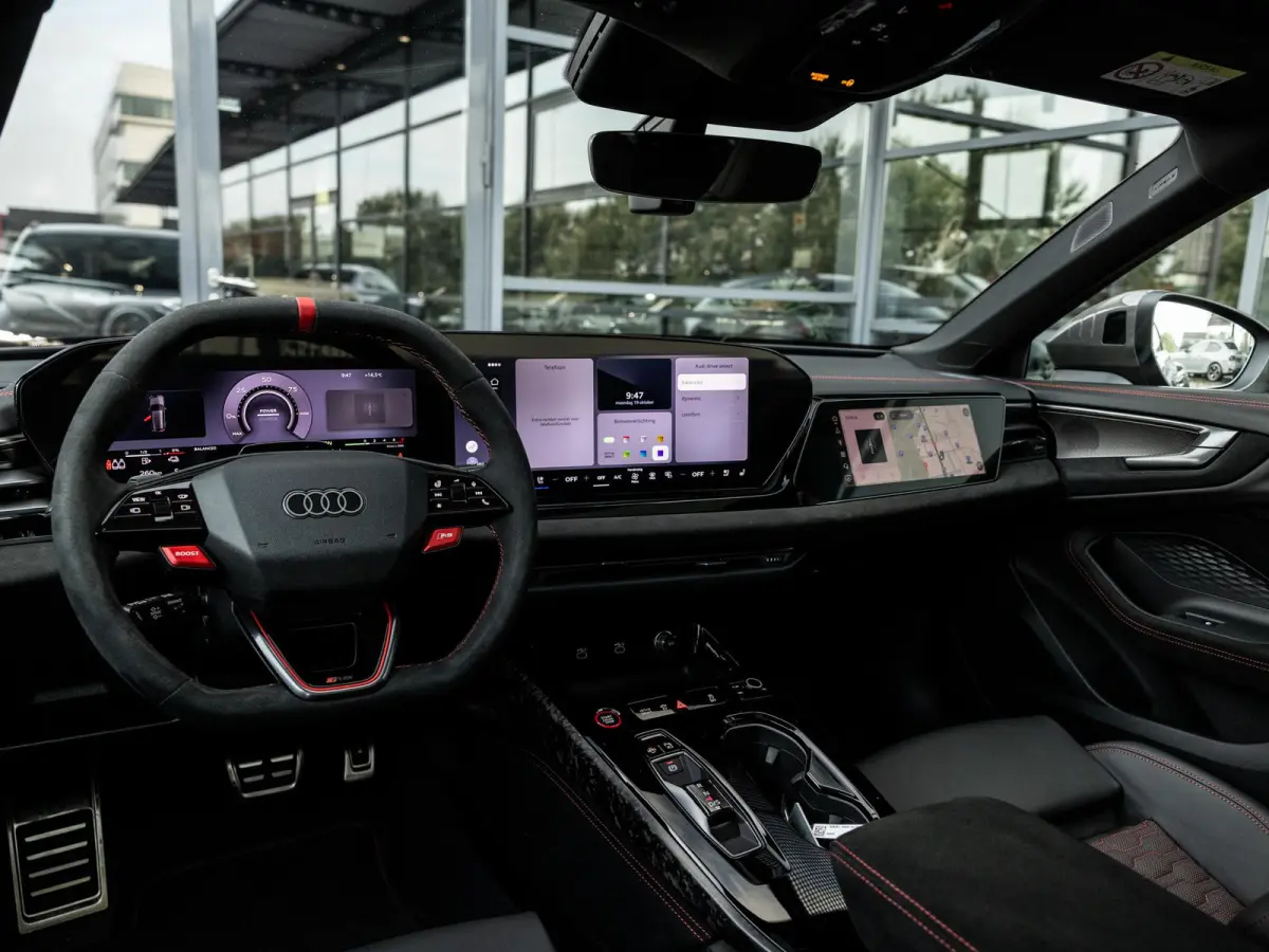 RS5 Avant RS 5 e-hybrid quattro | TREKHAAK | PANORAMADAK | BIJRIJDERSCHERM | MASSAGE | STOELVENTILATIE | STOELVERWARMING + ACHTER | RS SPORTSTOELEN | ALCANTARA | CARBON | HEAD UP | ADAPTIEVE