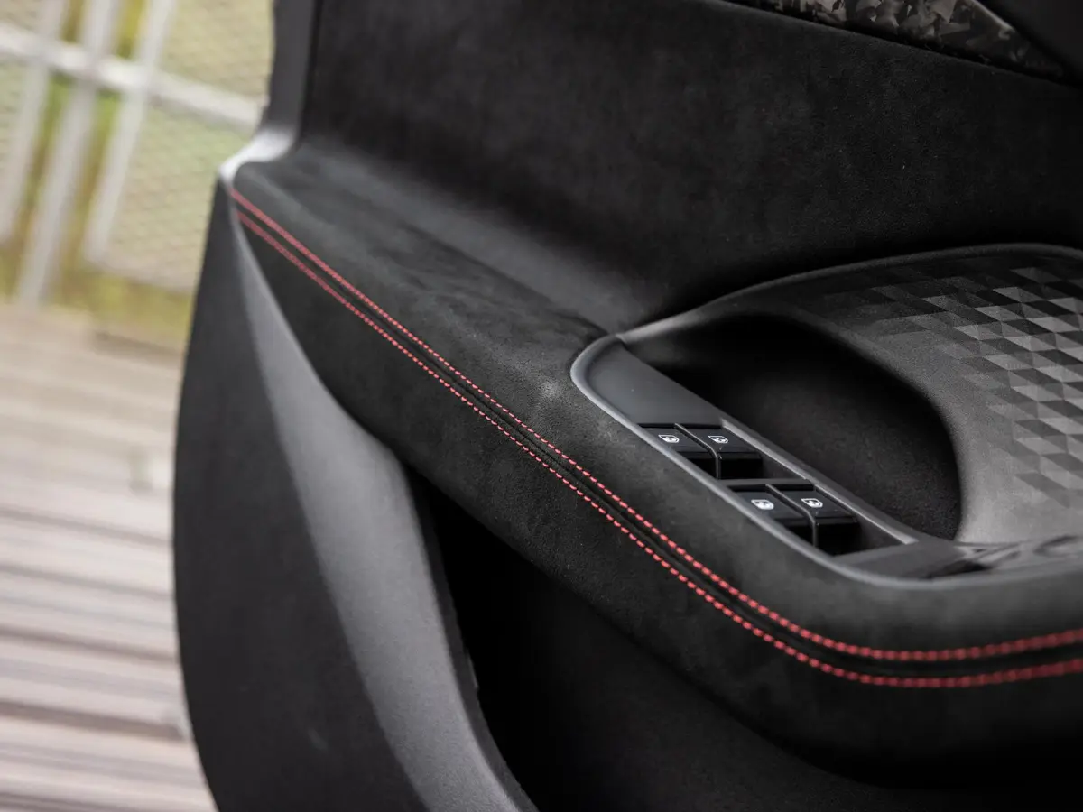 RS5 Avant RS 5 e-hybrid quattro | TREKHAAK | PANORAMADAK | BIJRIJDERSCHERM | MASSAGE | STOELVENTILATIE | STOELVERWARMING + ACHTER | RS SPORTSTOELEN | ALCANTARA | CARBON | HEAD UP | ADAPTIEVE