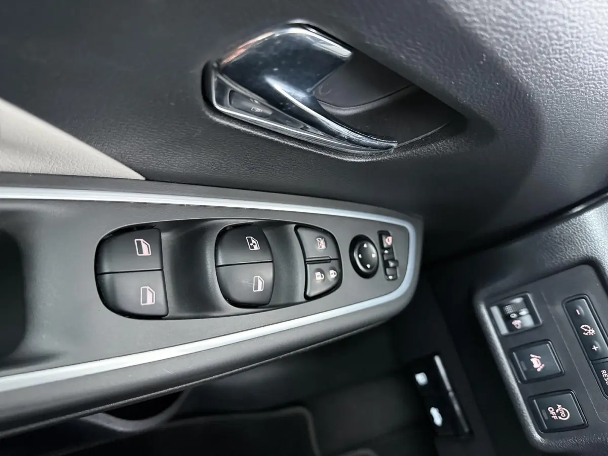 1.0 IG-T N-Design | Parkeersensoren | Apple Carplay/Android Auto |