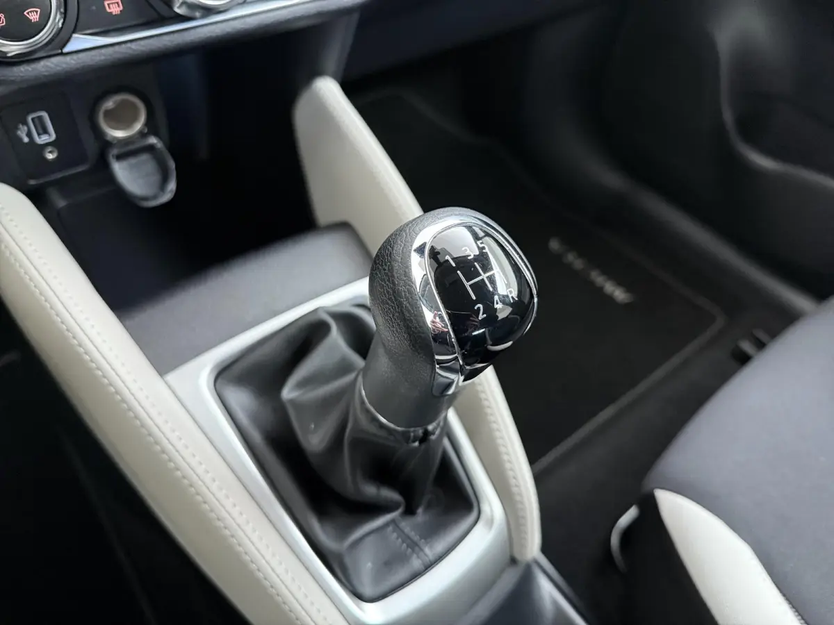 1.0 IG-T N-Design | Parkeersensoren | Apple Carplay/Android Auto |