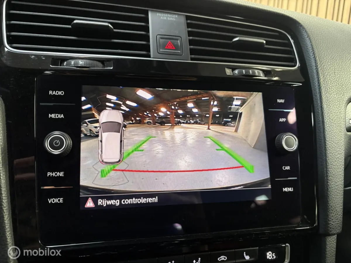 2.0 GTI Performance|Akrapovic|ACC|Carplay|