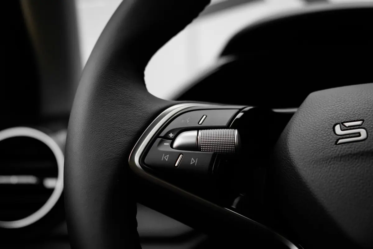 1.0 TSI Selection | Cruise control met speedlimiter | Driver Activity Assistant, vermoeidheid waarschuwingssysteem | ESC (Elektronische Stabiliteits Controle)