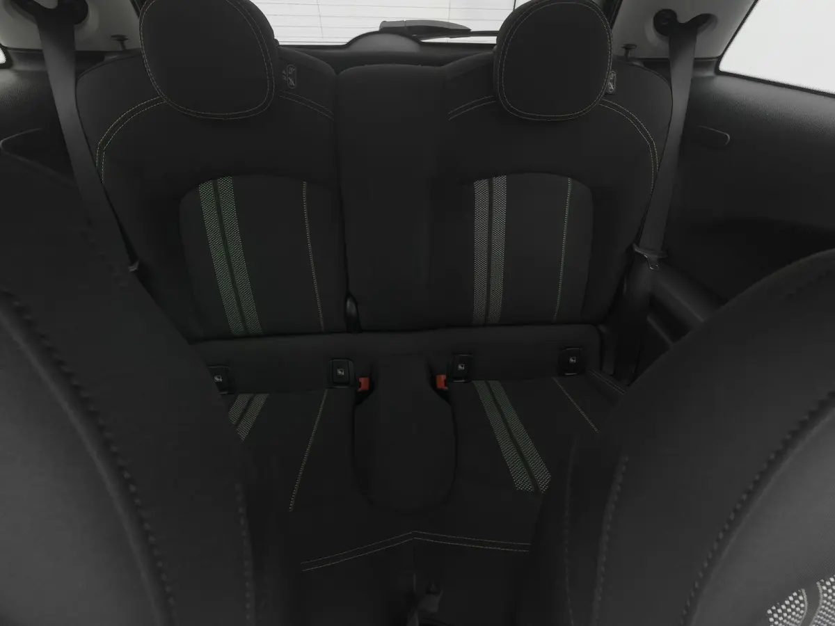 Essential 33 kWh | CRUISE | STOELVERW.