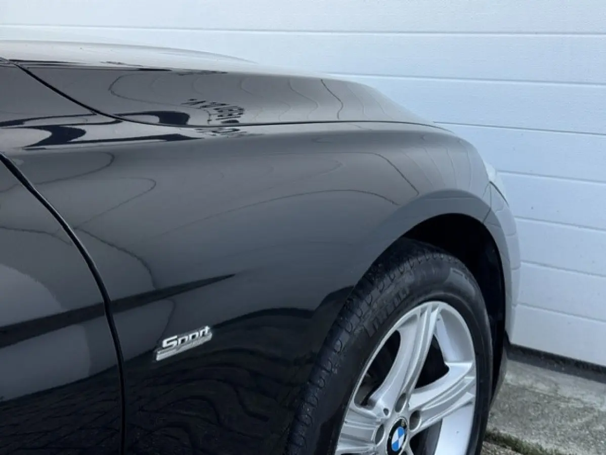 320i Luxury SPORT - Dealer onderhouden - LED