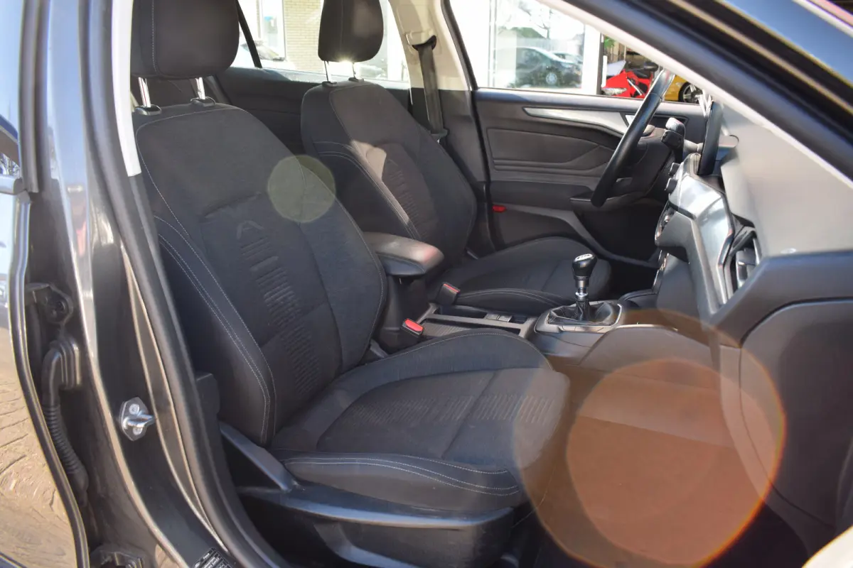 1.0 EcoBoost Hybrid Active Business