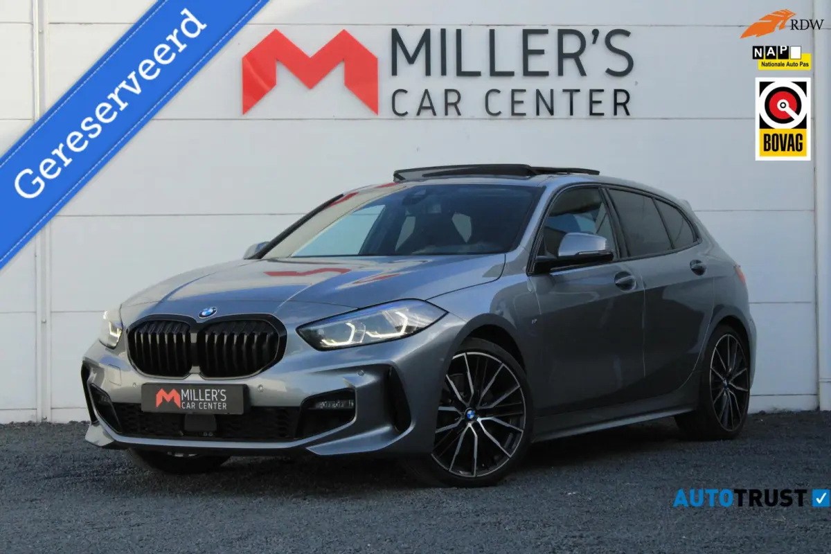 120i High Executive M Sport Pano Cam Kuipstoelen