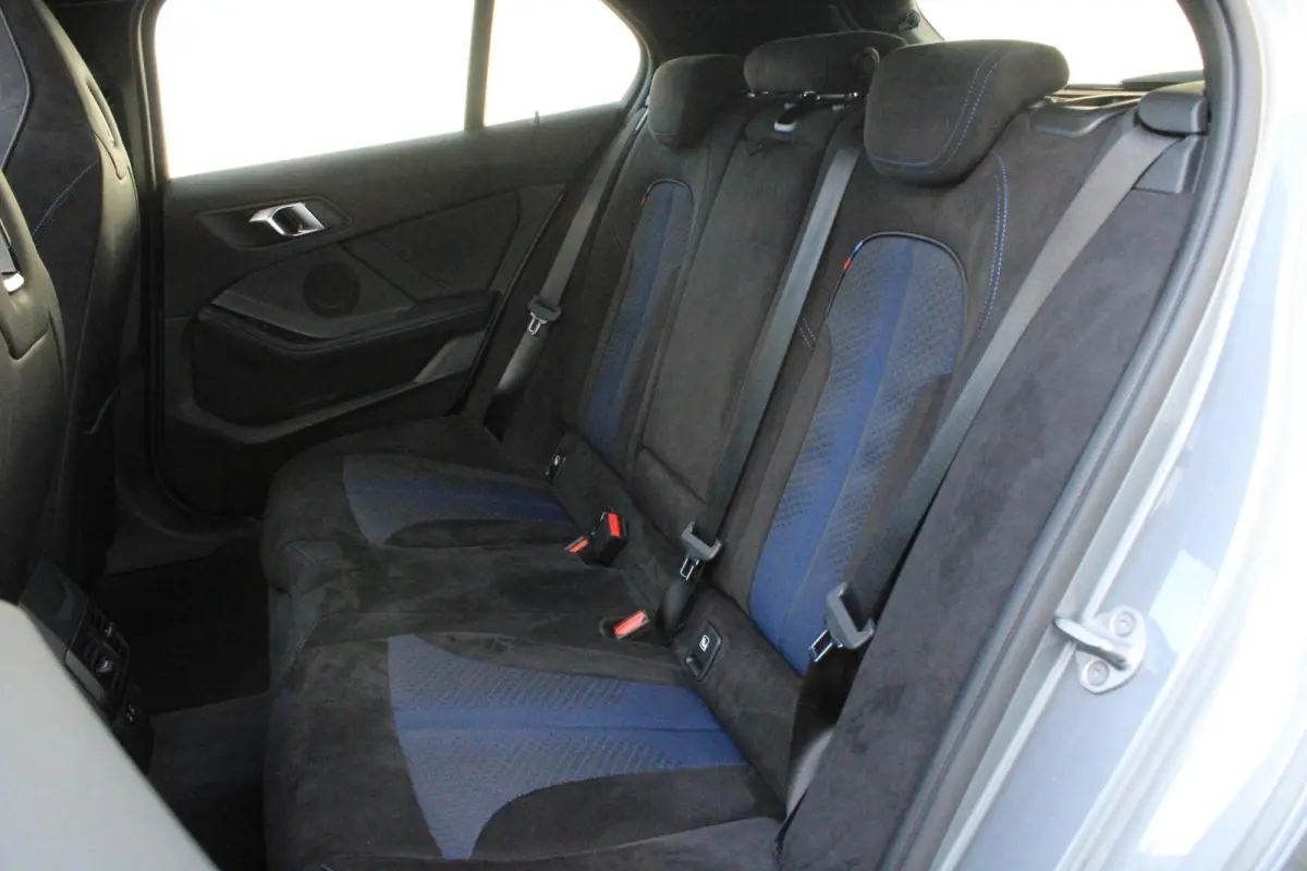 120i High Executive M Sport Pano Cam Kuipstoelen