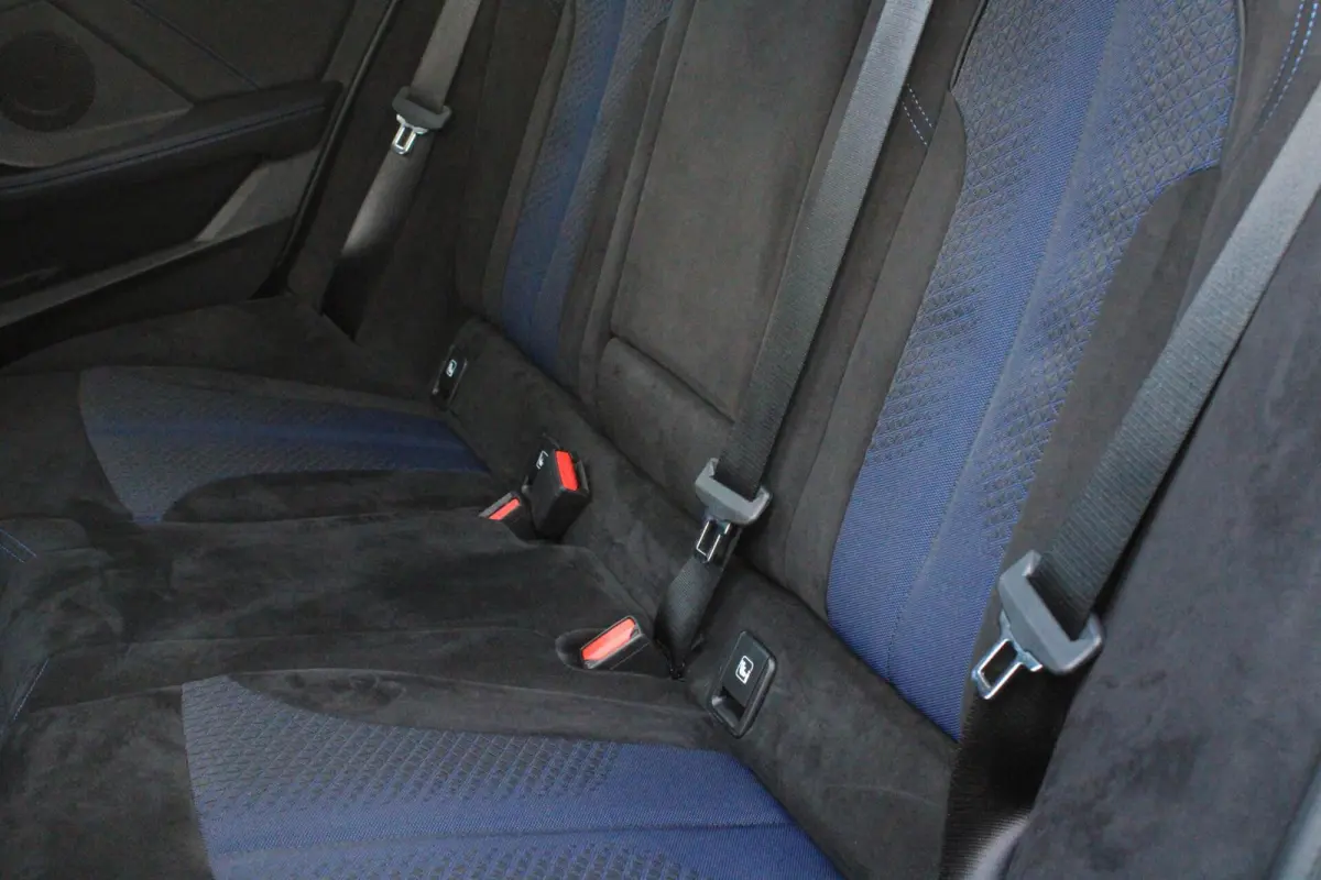 120i High Executive M Sport Pano Cam Kuipstoelen