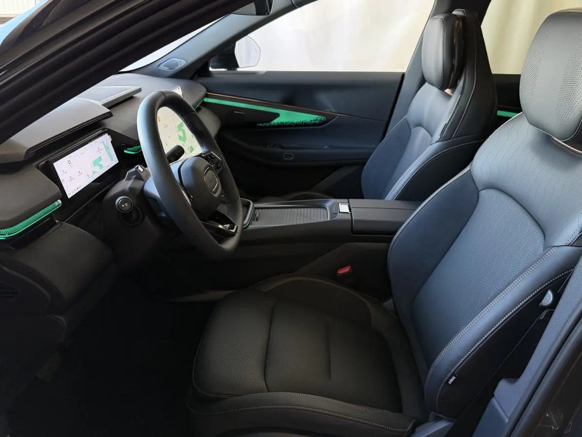 Co MORE 2026 PHEV AKTIE €11.000.- ONDER NW PRIJS 200KM ELEK. PANO MATRIX LED HARMAN KARDON 360°CAM | PHEV