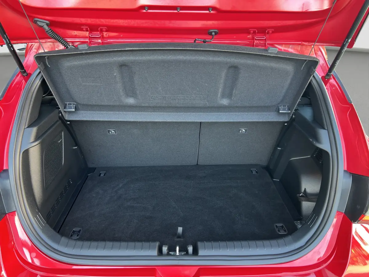 1.0 T-GDI 100pk N-Line | Camera | Carplay | Premium audio | Cruise controle | Navigatie | 17'' velgen | Dodehoek detectie | Parkeersensoren