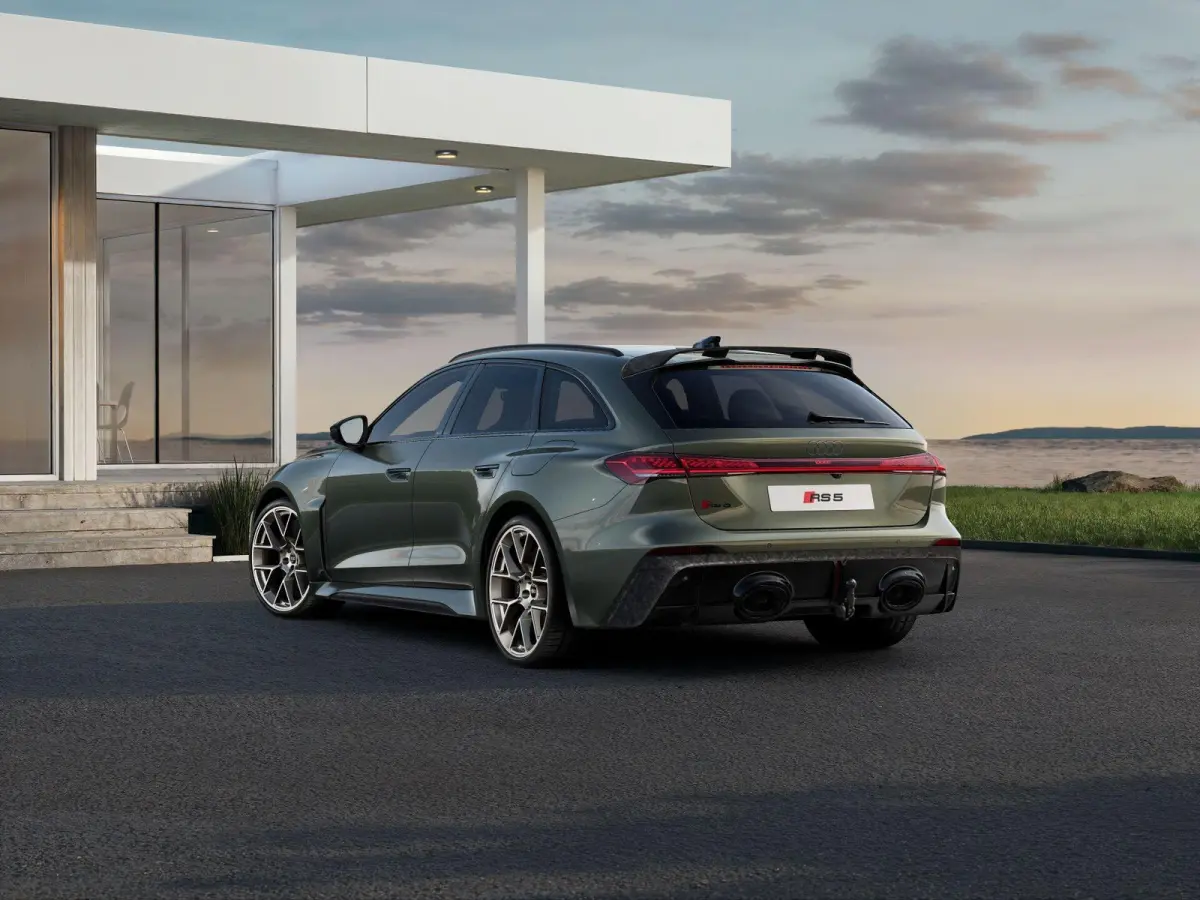 RS 5 Avant e-hybrid 640pk quattro | Sportpakket | Keramische Remmen - Bronskleurige Remzadels