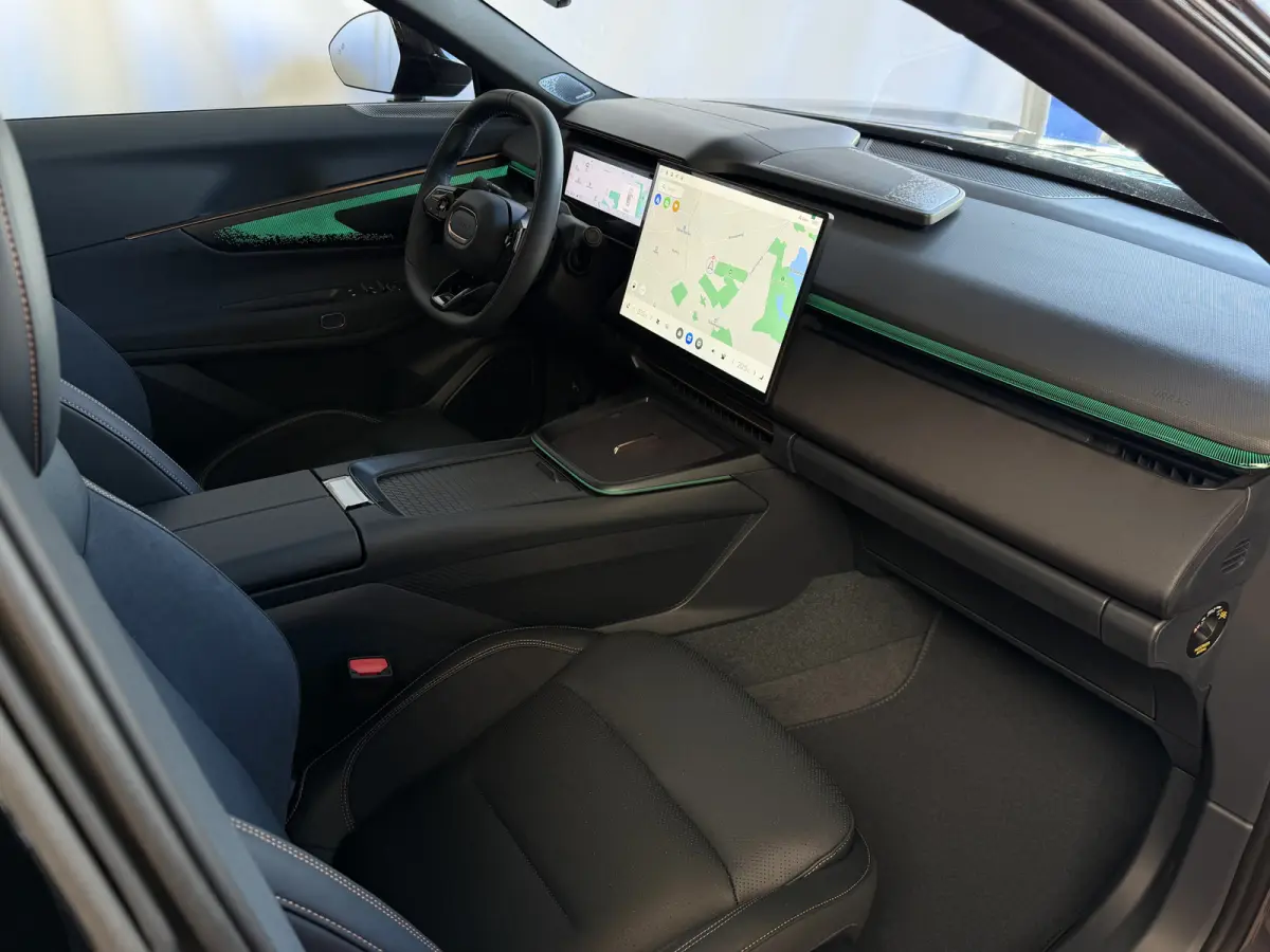 Co MORE 2026 PHEV 200KM ELEK. PANO MATRIX LED HARMAN KARDON 360°CAM | PHEV