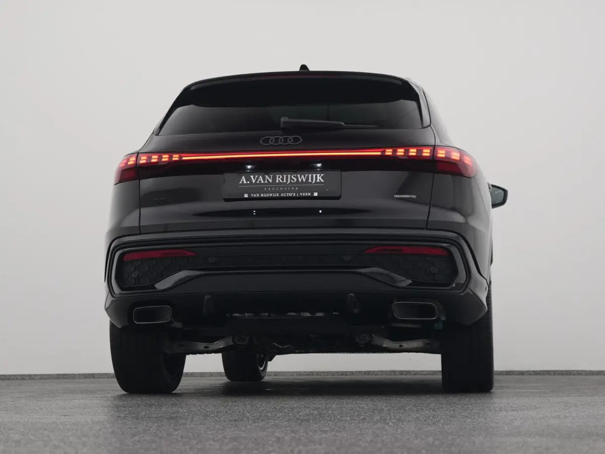 2.0 TFSI e-hybrid quattro S-Line | PANO | 360° | B&O | ADAPTIVE | STOELVERW. | TREKHAAK