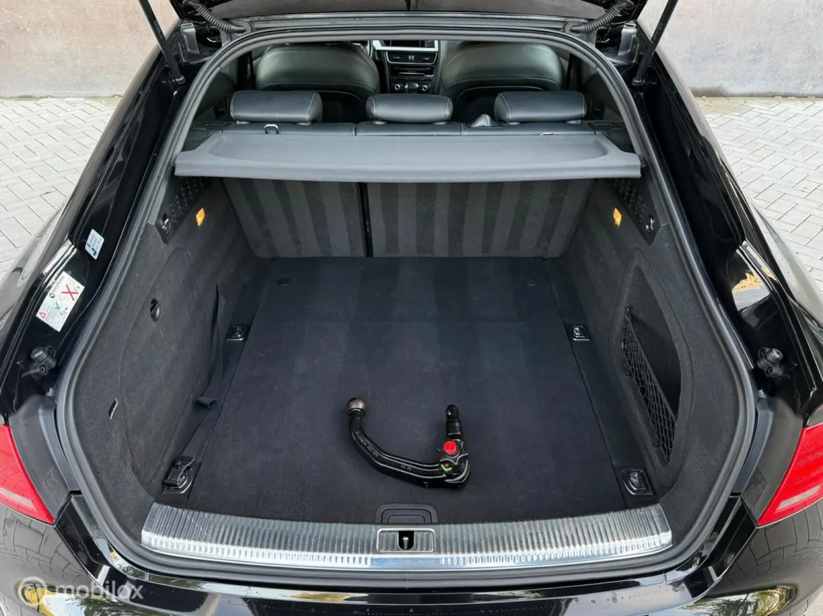 1.8TFSI 2016 | 3x S-Line | Half leder | Trekhaak afneembaar | Stoelverwarming voor en achter | Adaptief cruise | Isofix |