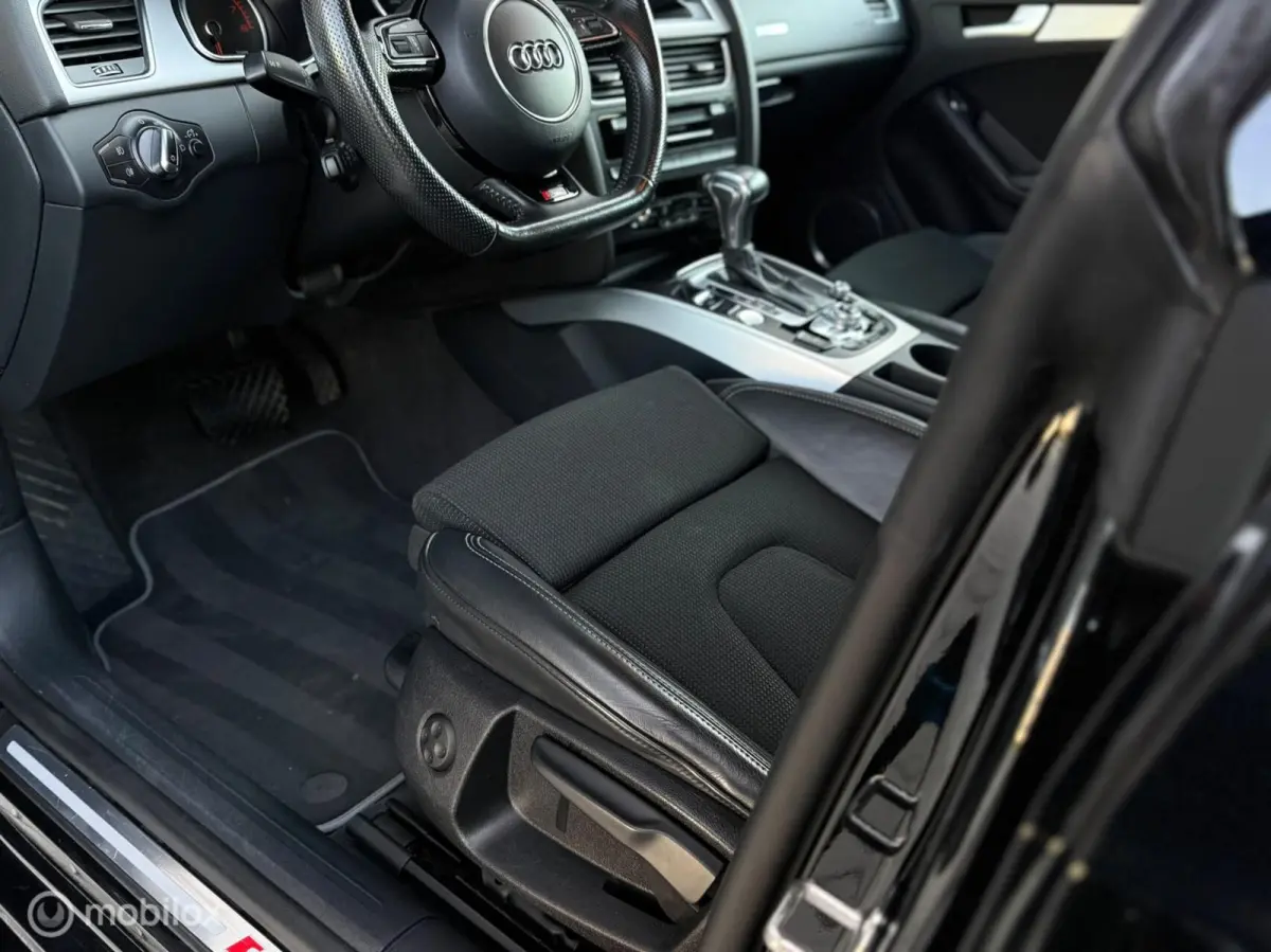 1.8TFSI 2016 | 3x S-Line | Half leder | Trekhaak afneembaar | Stoelverwarming voor en achter | Adaptief cruise | Isofix |