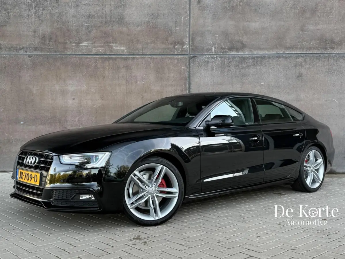 1.8TFSI 2016 | 3x S-Line | Half leder | Trekhaak afneembaar | Stoelverwarming voor en achter | Adaptief cruise | Isofix |