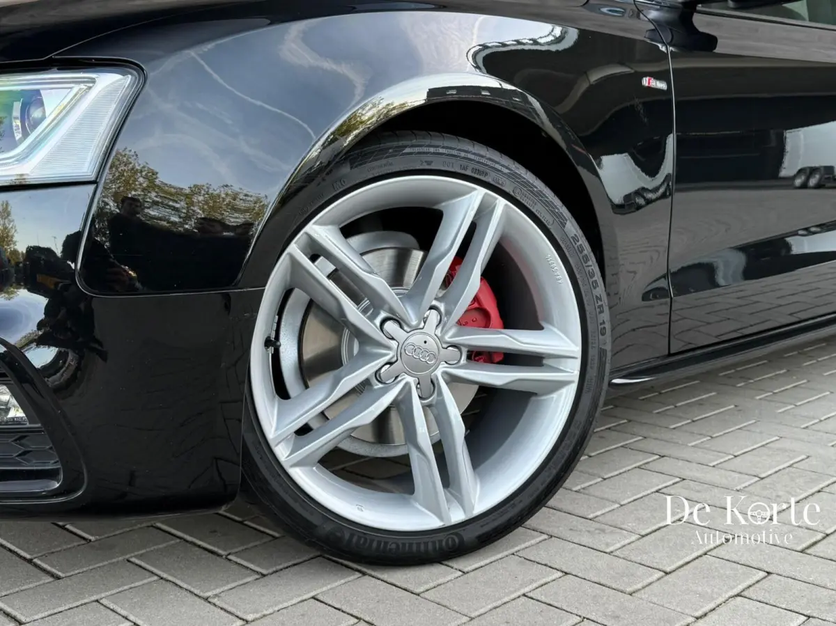 1.8TFSI 2016 | 3x S-Line | Half leder | Trekhaak afneembaar | Stoelverwarming voor en achter | Adaptief cruise | Isofix |