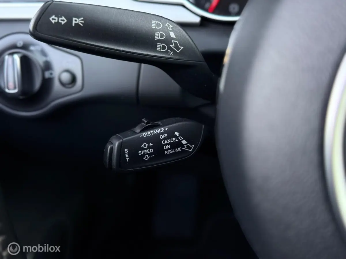 1.8TFSI 2016 | 3x S-Line | Half leder | Trekhaak afneembaar | Stoelverwarming voor en achter | Adaptief cruise | Isofix |