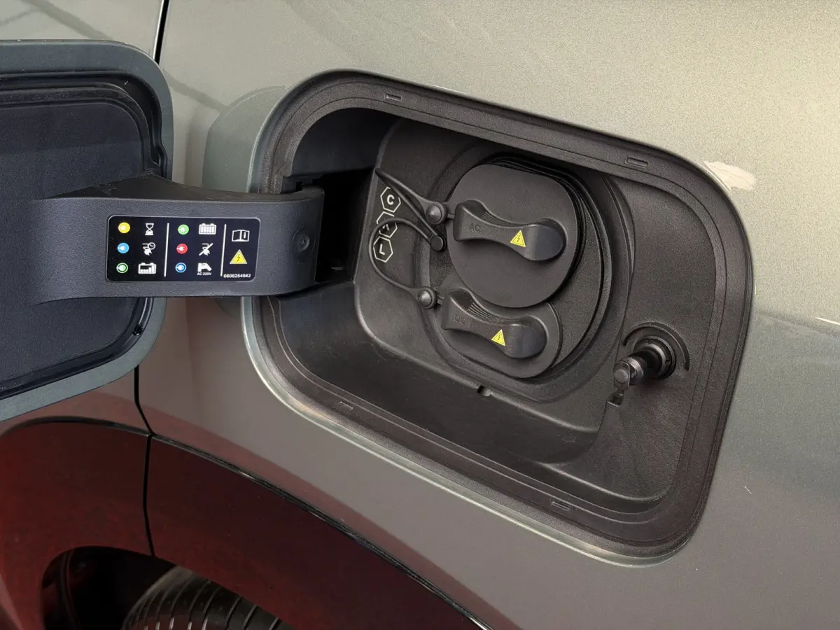Co MORE 2026 PHEV 200KM ELEK. PANO MATRIX LED HARMAN KARDON 360°CAM | PHEV