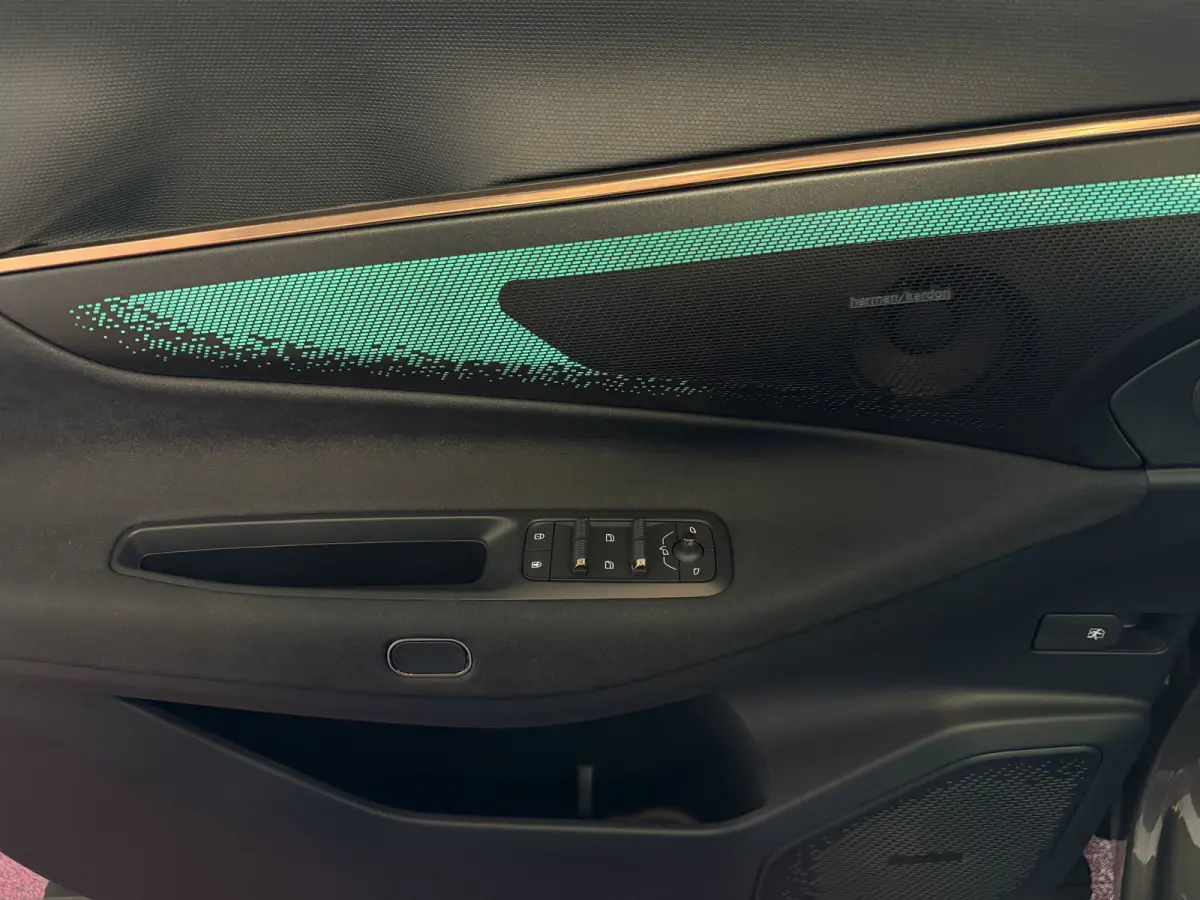 Co MORE 2026 PHEV 200KM ELEK. PANO MATRIX LED HARMAN KARDON 360°CAM | PHEV