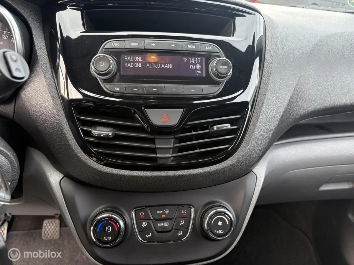 1.0 ecoFLEX Cosmo "AIRCO+CRUISE+LEDER+LMV"
