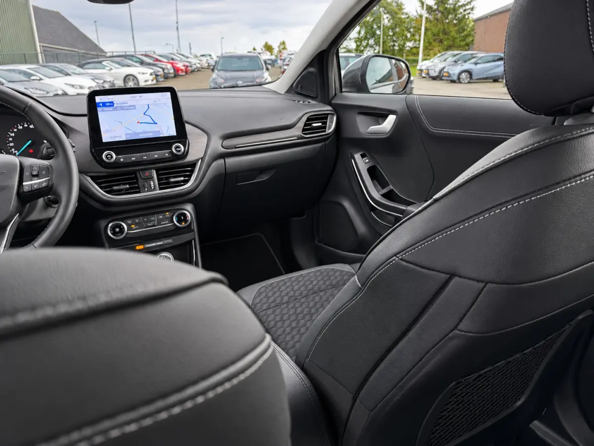 1.0 EcoBoost Titanium X | Apple Carplay/Android | Cruise control | Parkeersensor | Regensensor