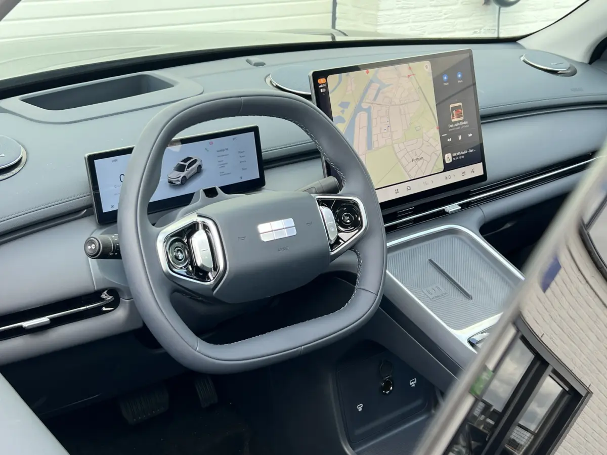 1.5 Max+ PHEV | Long Range | 8 jaar garantie | Geely Specialist | Pano