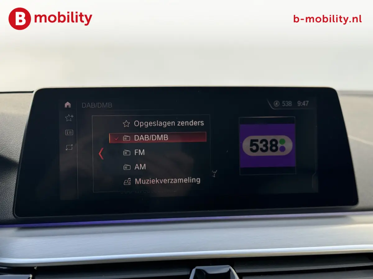 530i High Executive M-Sport 'Mediterran Blau' Trekhaak 2.000kg | Head-Up | Harman Kardon | Driving Assist. | DAB