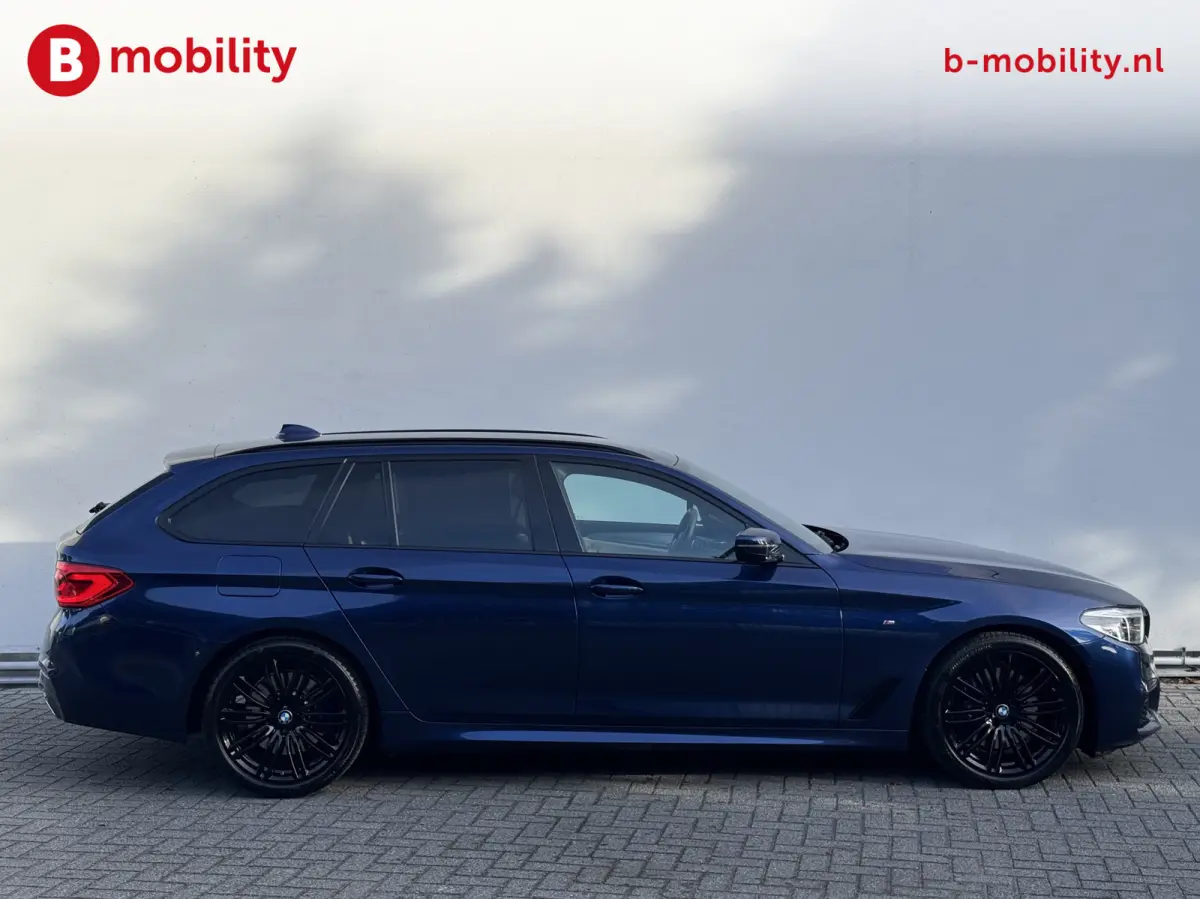 530i High Executive M-Sport 'Mediterran Blau' Trekhaak 2.000kg | Head-Up | Harman Kardon | Driving Assist. | DAB