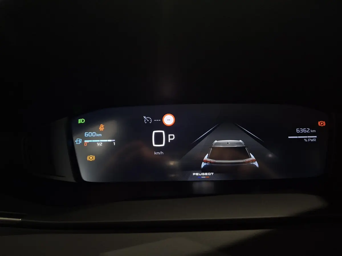 100 Allure | Navigatie | Climate control | Apple Carplay/Android Auto