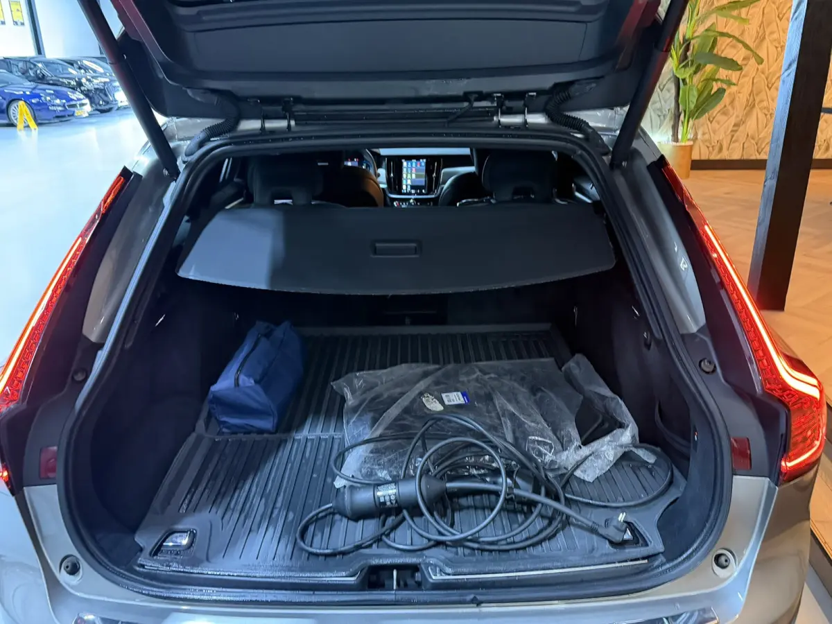 2.0 T6 AWD Inscription Garantie|SOH 92%|340PK|ACC|LaneAssist|Luxe|Camera|Elektr.Trekhaak|Garantie|Rijklaar