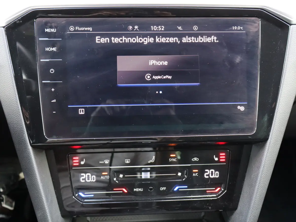 1.5 TSI R-Line Business + NL-auto NAP LEER TREKHAAK I 1ste eig. I 2X R-line I Keyless I  I 17" I Virtual I Camera I Leer I Trekhaak I Winterpakket I