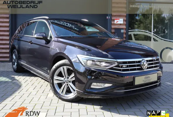 1.5 TSI R-Line Business + NL-auto NAP LEER TREKHAAK I 1ste eig. I 2X R-line I Keyless I  I 17" I Virtual I Camera I Leer I Trekhaak I Winterpakket I