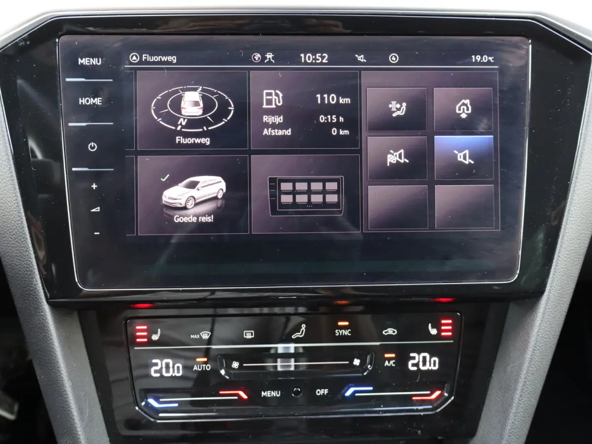 1.5 TSI R-Line Business + NL-auto NAP LEER TREKHAAK I 1ste eig. I 2X R-line I Keyless I  I 17" I Virtual I Camera I Leer I Trekhaak I Winterpakket I