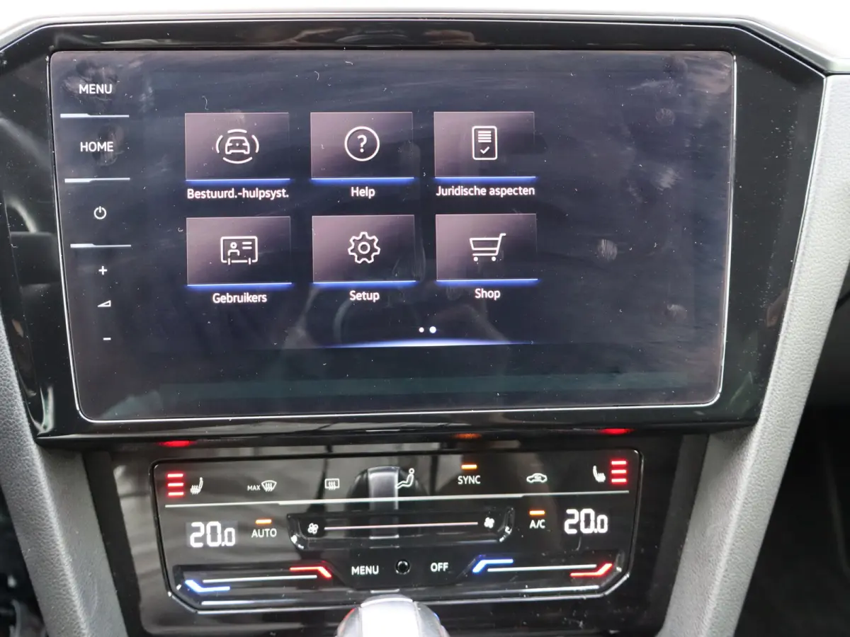 1.5 TSI R-Line Business + NL-auto NAP LEER TREKHAAK I 1ste eig. I 2X R-line I Keyless I  I 17" I Virtual I Camera I Leer I Trekhaak I Winterpakket I