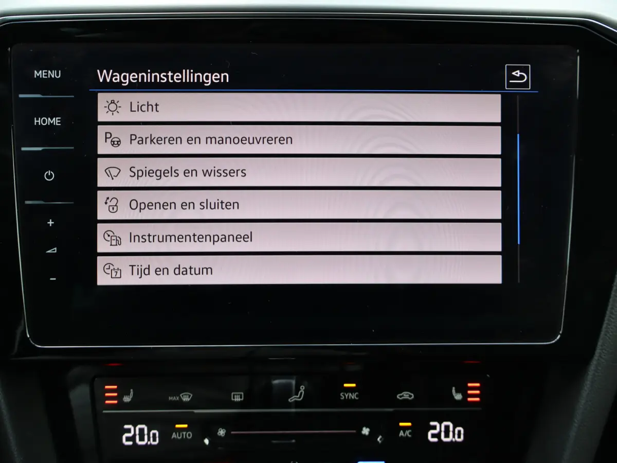 1.5 TSI R-Line Business + NL-auto NAP LEER TREKHAAK I 1ste eig. I 2X R-line I Keyless I  I 17" I Virtual I Camera I Leer I Trekhaak I Winterpakket I